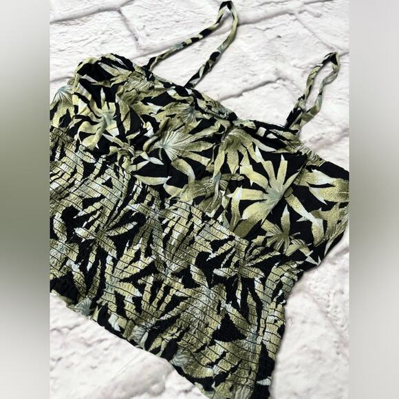 VOLCOM Coco smocked Jack’s Surfboard crop Cami top new - Picture 2 of 9